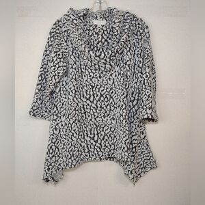 New Directions Black and White Cowl Neck Tunic Size (L)